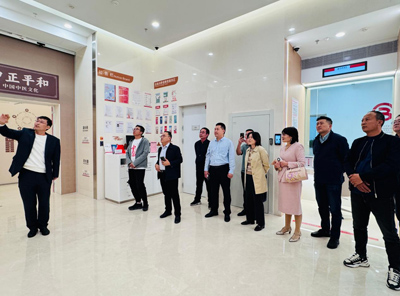 图片2.jpg 图片2.jpg